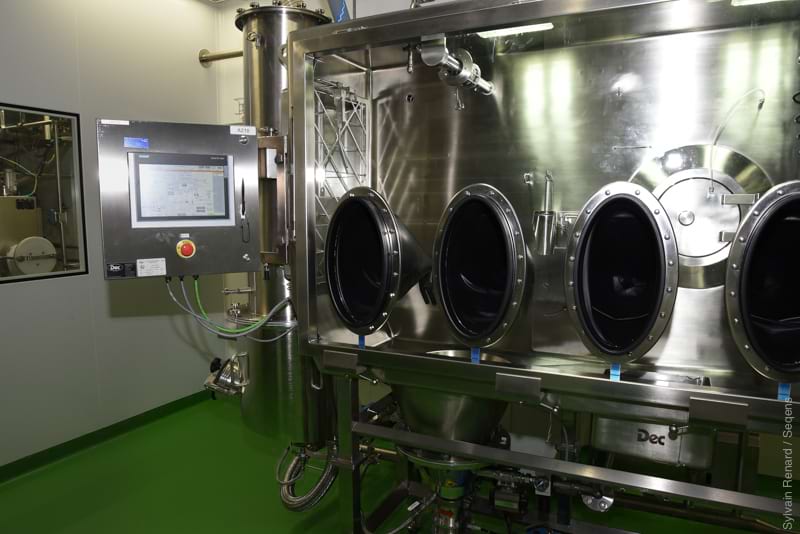 Nouvelle unité de production de principes actifs hautement actifs inaugurée au mois d'août 2020 sur le site de Seqens CDMO Villeneuve-La-Garenne